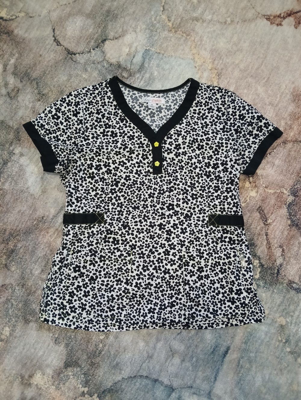 koi Black and White Floral Scrub Top